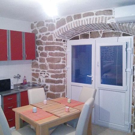 Holiday House Popovic Sucuraj Bagian luar foto