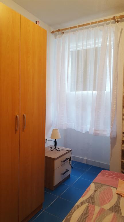 Holiday House Popovic Sucuraj Bagian luar foto
